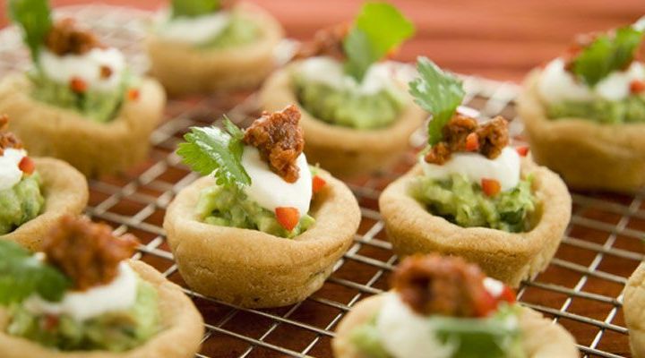 Chalupas with Smashed Avocado, Chorizo, and Lime Sour Cream Recipe 