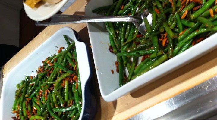 Green Beans with Nectarines and Toasted Almonds Recipe