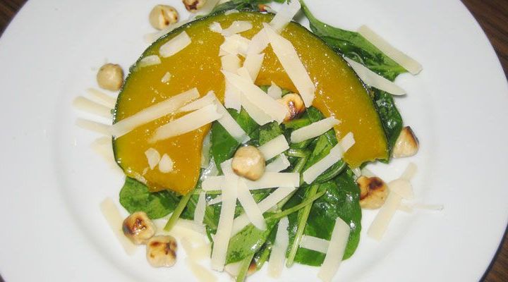 Roasted Kabocha Squash and Arugula Salad with Toasted Hazelnuts Recipe