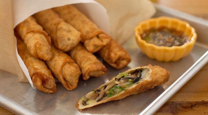 Shiitake Egg Rolls with Sake Dipping Sauce Recipe