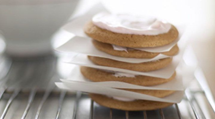 Sugar Cookies of White Chocolate and Macadamia Nuts Recipe