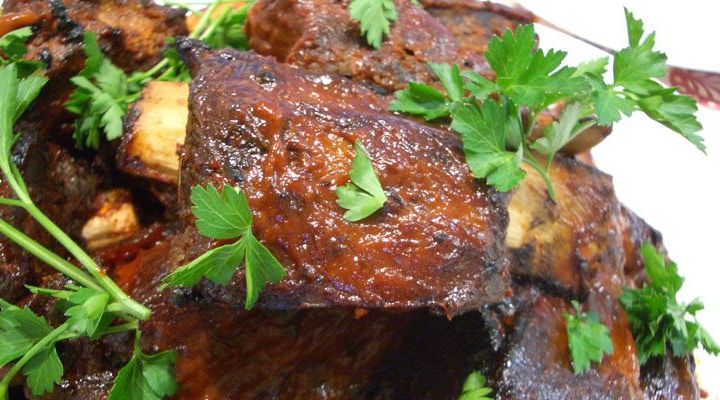 Sweet and Spicy Braised Short Ribs Recipe